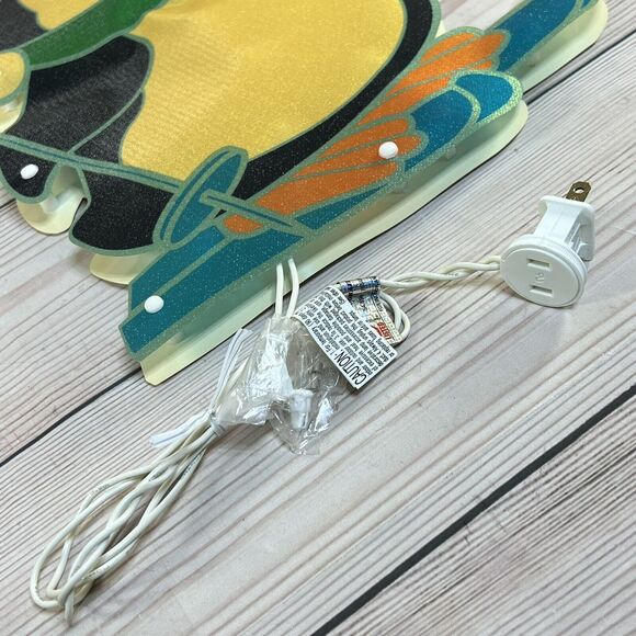 VTG Penguin Lighted Christmas Window Door Hanging Decor Sign Plastic Glittery - Picture 7 of 15